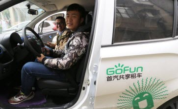 马斯克直接要求撤销对等，特朗普：我不听！